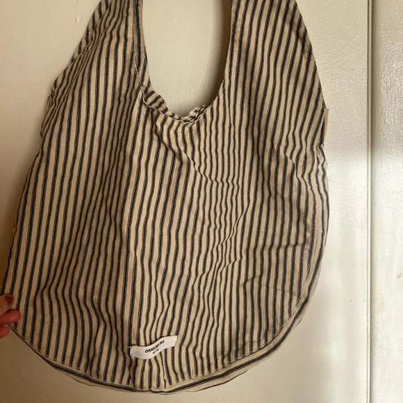 Orseund Iris Black and Tan Striped Tote - Picture 5 of 11